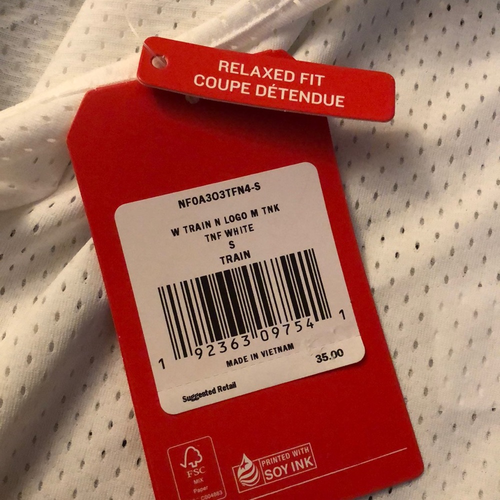 North Face NWT mesh tank top😍🔥🎉💃🧘♀️🧗♀️ - Picture 7 of 10